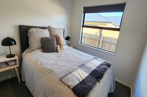 Photo of property in 6 Mehrtens Crescent, Woodend, 7610