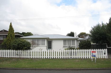 Photo of property in 8 Fincham Road, Raumati Beach, Paraparaumu, 5032