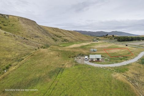 Photo of property in 1061 Ardgour Road, Tarras, Cromwell, 9383