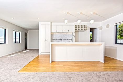 Photo of property in 127a Exmouth Road, Northcote, Auckland, 0627