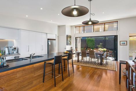 Photo of property in 61a Major Hornbrook Road, Mount Pleasant, Christchurch, 8081