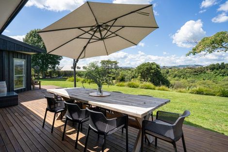 Photo of property in 36 Silverwood Lane, Leamington, Cambridge, 3495