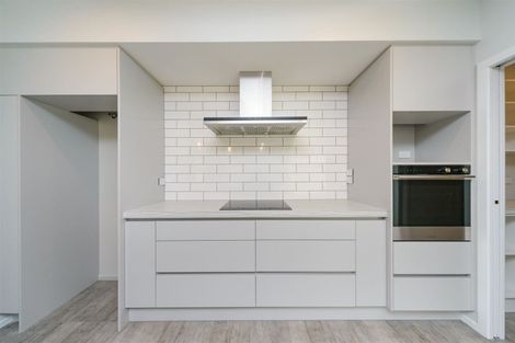 Photo of property in 162 Pacific Drive, Fitzherbert, Palmerston North, 4410