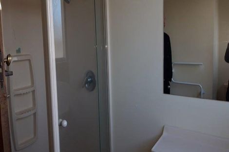 Photo of property in 27 Avonhead Road, Avonhead, Christchurch, 8042