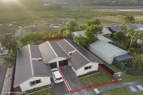 Photo of property in 136b Sharyn Place, Whangamata, 3620