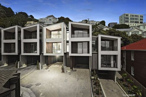 Photo of property in 3/18 Oriental Terrace, Oriental Bay, Wellington, 6011