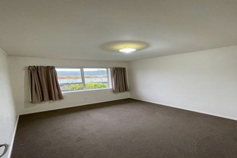 Photo of property in 2/13 Copley Street, New Lynn, Auckland, 0600