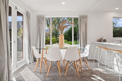 Photo of property in 12a Westburn Terrace, Burnside, Christchurch, 8041