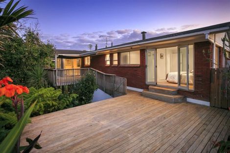 Photo of property in 4 Sudan Avenue, Milford, Auckland, 0620