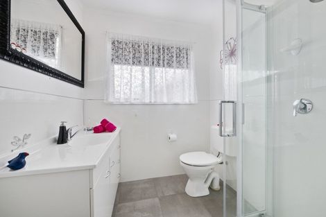 Photo of property in 2/8 John Street, Trentham, Upper Hutt, 5018