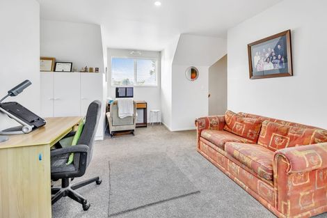 Photo of property in 12 Stonebridge Park Drive, Holdens Bay, Rotorua, 3010