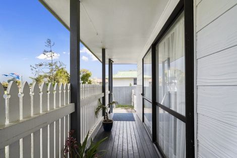 Photo of property in 34 Barton Street, Marton, 4710