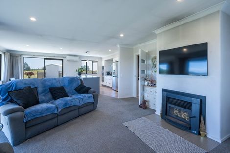 Photo of property in 38 Clover Road West, Hope, Brightwater, 7091