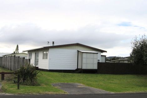 Photo of property in 31 Day Dawn Crescent, Omaha, 0986