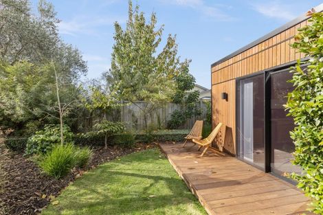 Photo of property in 7 Avenue Road, Greenmeadows, Napier, 4112