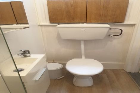 Photo of property in 18 Portland Crescent, Thorndon, Wellington, 6011