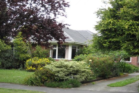 Photo of property in 21 Radbrook Street, Avonhead, Christchurch, 8042