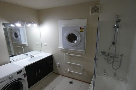 Photo of property in 39 Blease Street, New Lynn, Auckland, 0600