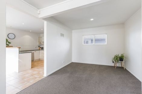 Photo of property in 93 Ladies Mile, Manly, Whangaparaoa, 0930