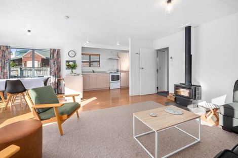 Photo of property in 4 Antonia Place, Kinloch, Taupo, 3377