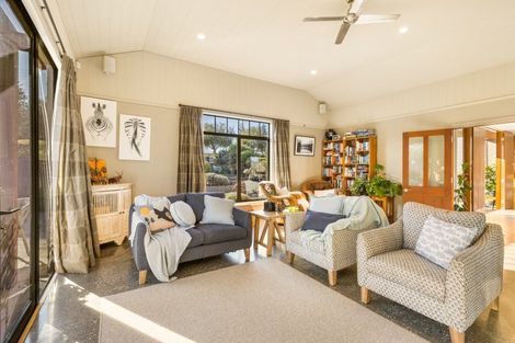 Photo of property in 57 Hall Road, Bannockburn, Cromwell, 9384
