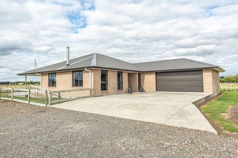 Photo of property in 190 Campbell Road, Brunswick, Whanganui, 4571