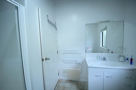 Photo of property in 200 Papamoa Beach Road, Papamoa Beach, Papamoa, 3118