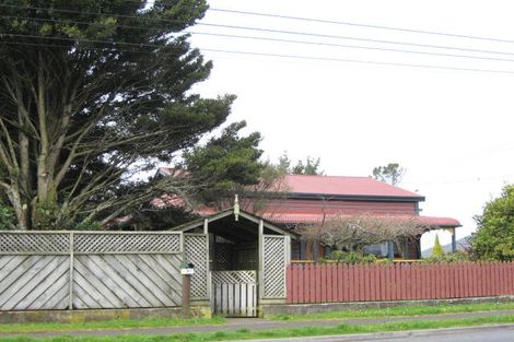 Photo of property in 51 Moa Street, Inglewood, 4330