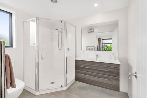 Photo of property in 25 Whincops Road, Halswell, Christchurch, 8025