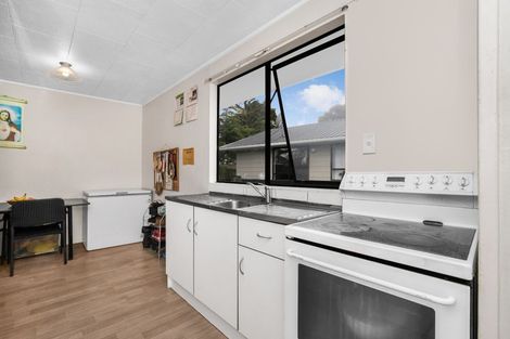 Photo of property in 2/63 Palmers Road, Clendon Park, Auckland, 2103