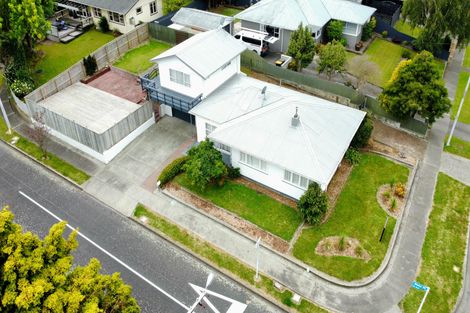 Photo of property in 2 Stoke Place, Awapuni, Palmerston North, 4412