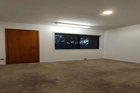 Photo of property in 40 Pigeon Mountain Road, Half Moon Bay, Auckland, 2012