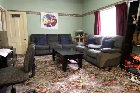 Photo of property in 12 Murray Street, Greymouth, 7805