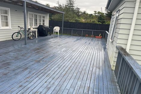 Photo of property in 2/18 Tahi Terrace, Glen Eden, Auckland, 0602