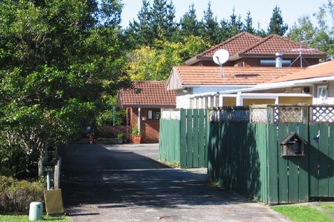 Photo of property in 2/44 Millen Avenue, Pakuranga, Auckland, 2010