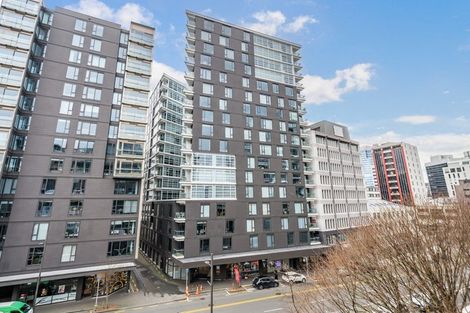 Photo of property in Pinnacle Apartments, E605/160 Victoria Street, Te Aro, Wellington, 6011