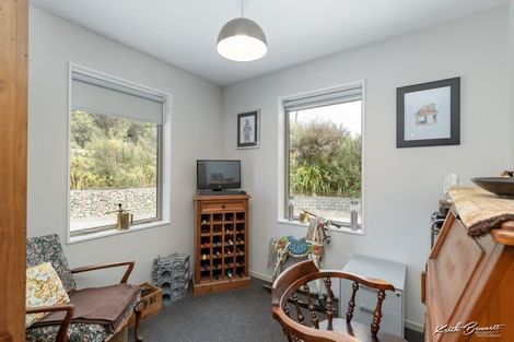 Photo of property in 63 Mount Marua Way, Timberlea, Upper Hutt, 5018