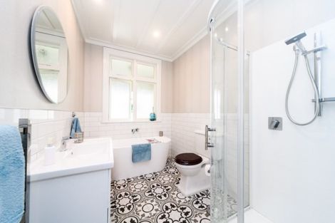 Photo of property in 50 Te Awe Awe Street, Hokowhitu, Palmerston North, 4410