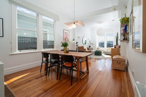 Photo of property in 18 Lawrence Street, Newtown, Wellington, 6021