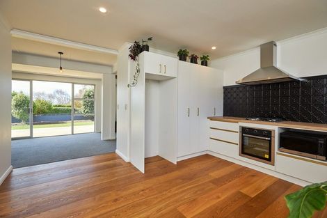 Photo of property in 16 Cromer Street, Kaikoura, 7300