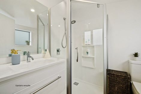 Photo of property in 25 Magnetic Place, Cromwell, 9310