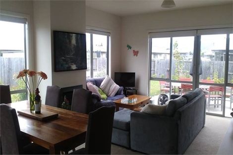 Photo of property in 8 Poppy Lane, Albert Town, Wanaka, 9305