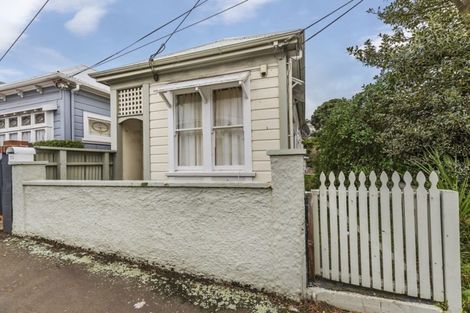 Photo of property in 90 Rintoul Street, Newtown, Wellington, 6021