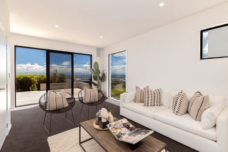 Photo of property in 280 Major Hornbrook Road, Mount Pleasant, Christchurch, 8081