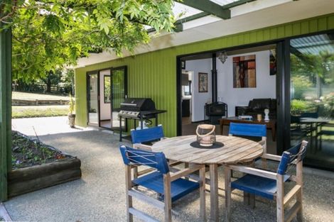 Photo of property in 2067 Taihape Road, Sherenden, Hastings, 4179