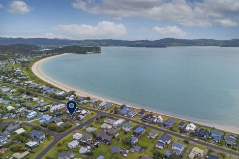 Photo of property in 3a Oyster Drive, Cooks Beach, Whitianga, 3591