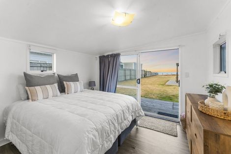 Photo of property in 95 Pukehina Parade, Pukehina, Te Puke, 3189