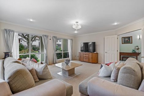 Photo of property in 18 Tollana Road, Te Atatu Peninsula, Auckland, 0610