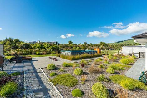Photo of property in 1 Ribbonwood Lane, Kinloch, Taupo, 3377