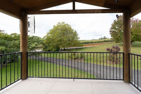 Photo of property in 1431 Te Pahu Road, Karamu, Hamilton, 3285